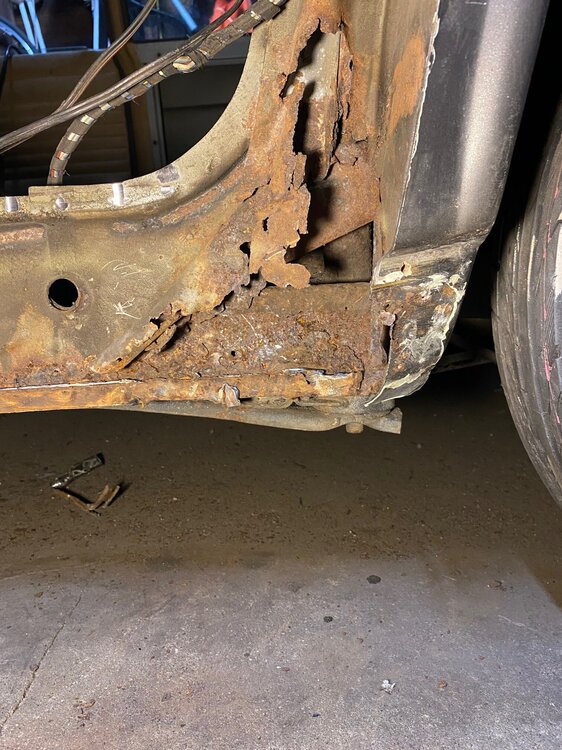 Rebuilding support at back of rocker and Rocker Stiffening - BMW 2002 ...
