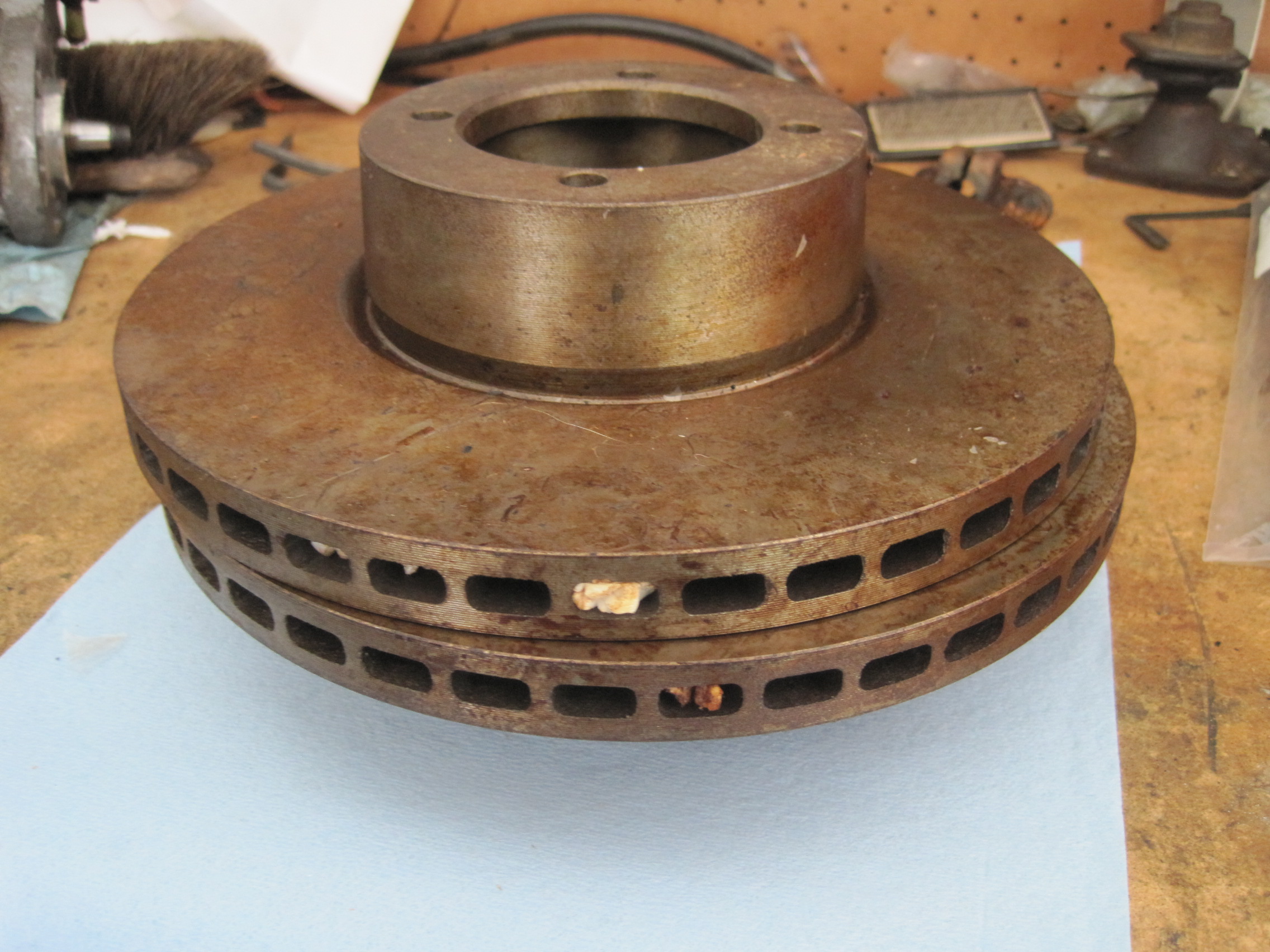 Alpina vented rotor/caliper wheel clearance ﻿ BMW 2002 and other '02