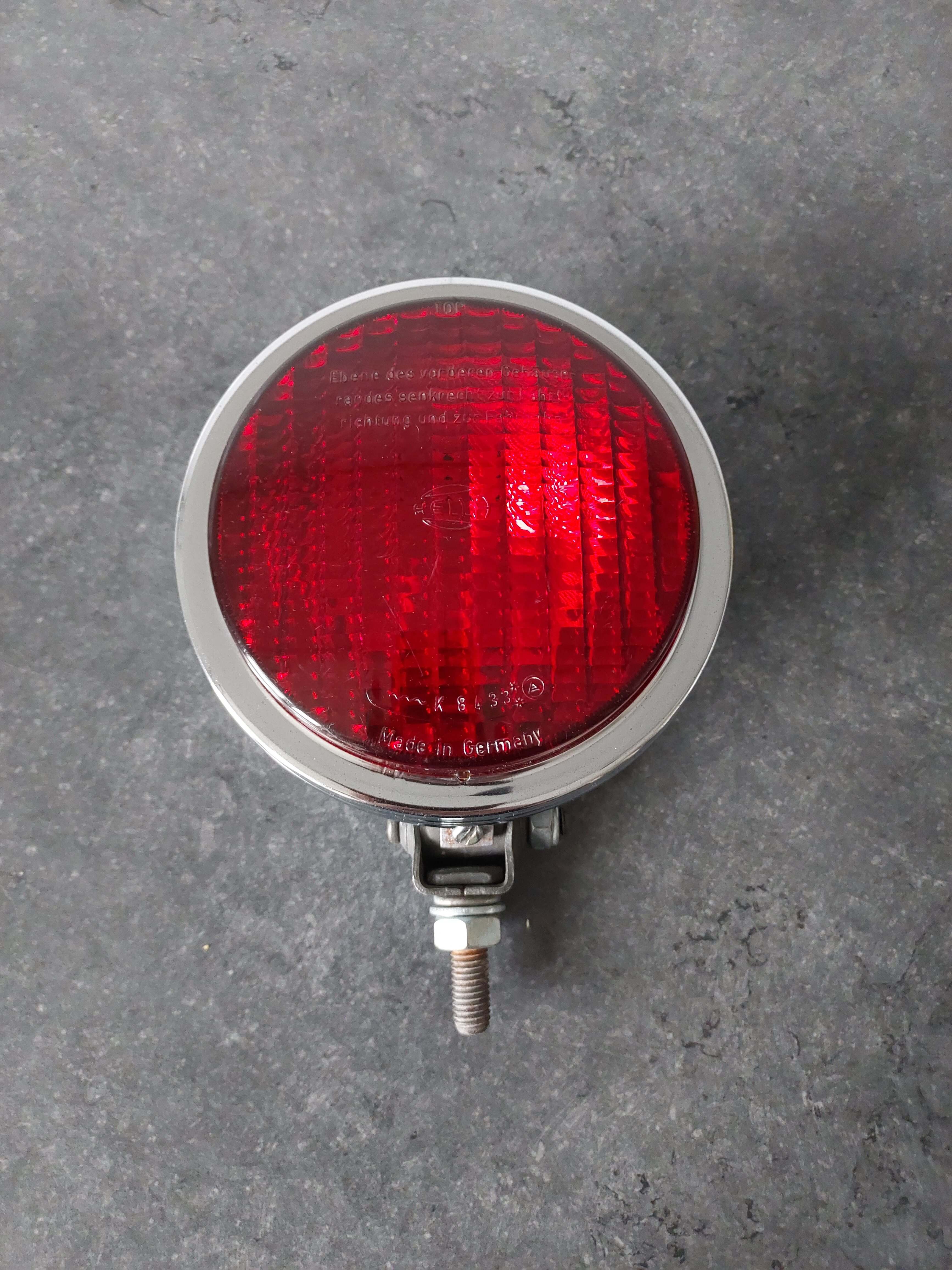 Hella Red Fog / Brake / Reverse light - Miscellaneous - 2002FAQ