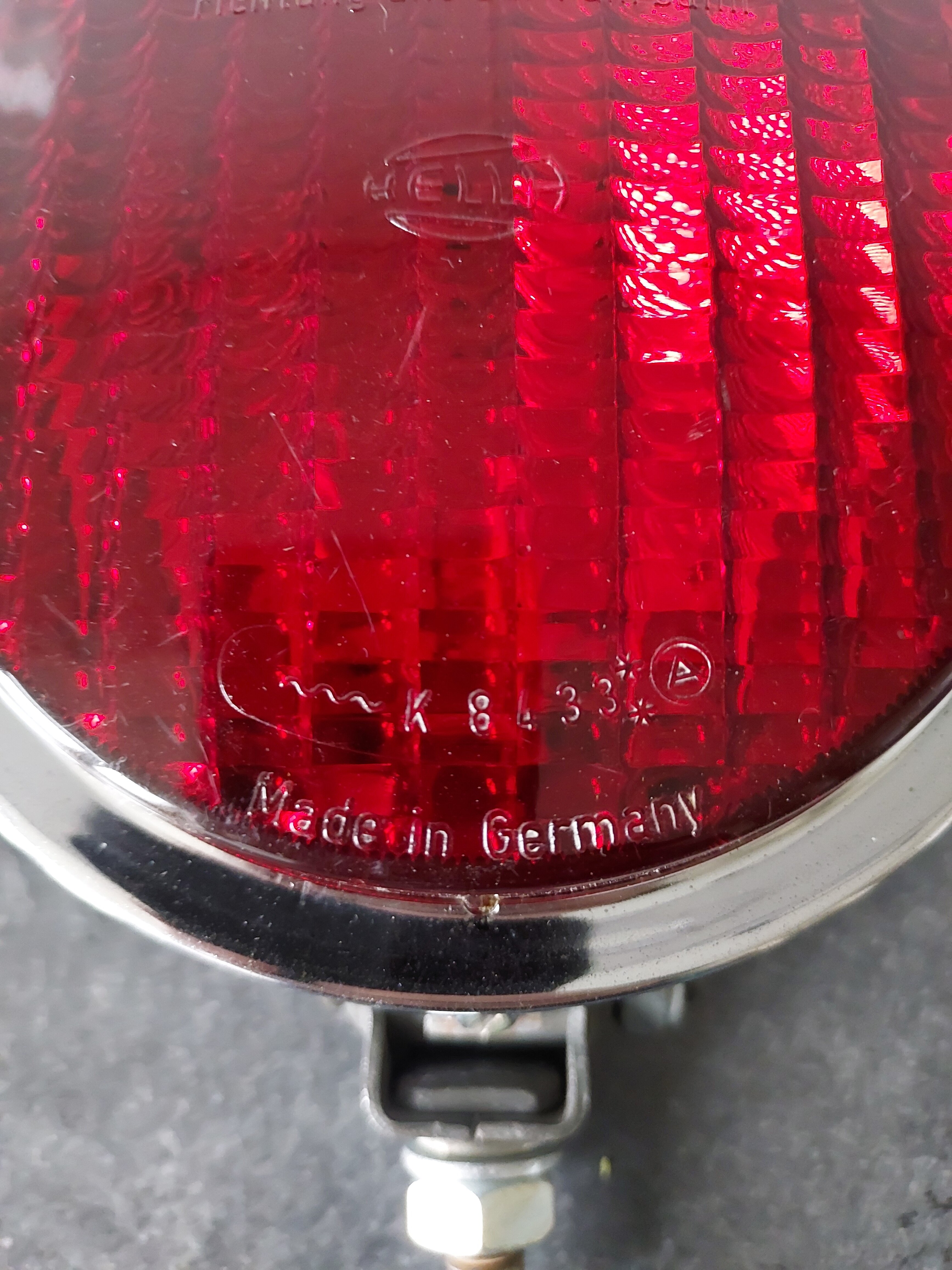 Hella Red Fog / Brake / Reverse light - Miscellaneous - 2002FAQ