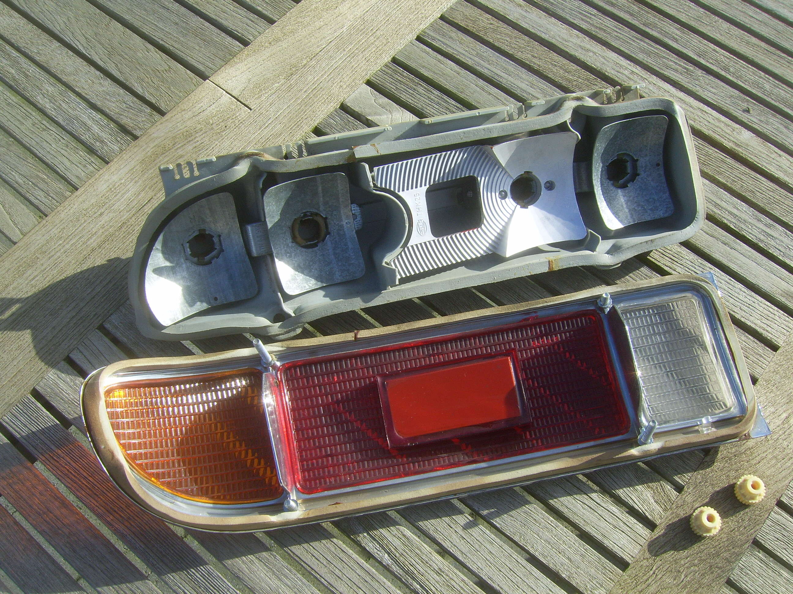 FS: Right Tail Light with Frame and Back for E9 - Miscellaneous - 2002FAQ