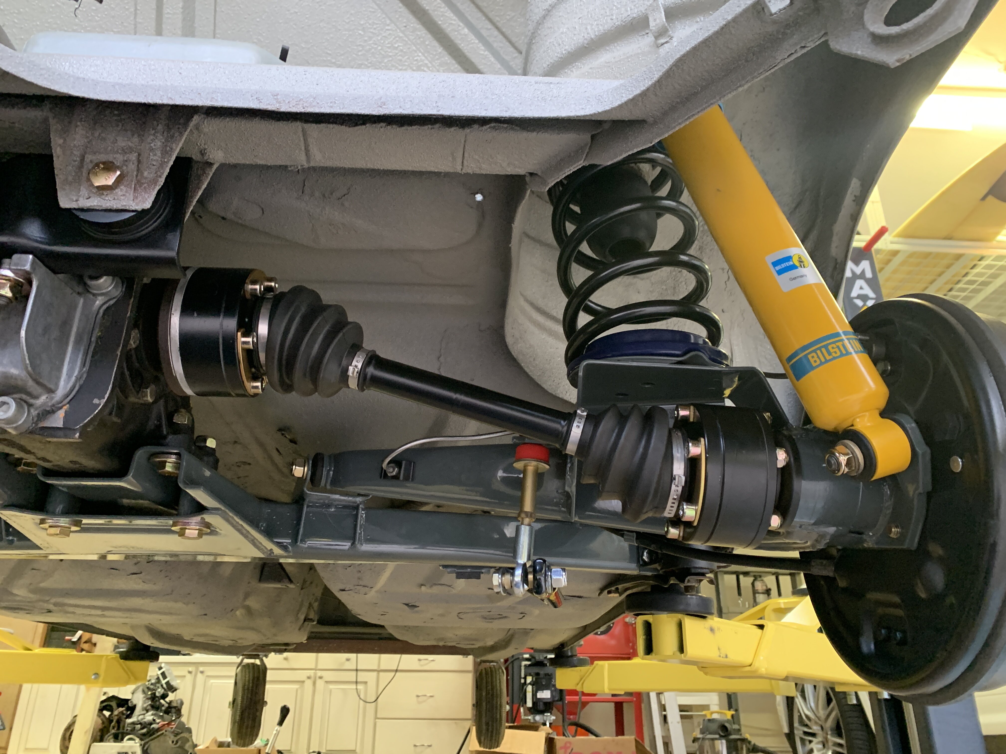 Rear suspension refresh - essential to drop the diff? - BMW 2002 and ...
