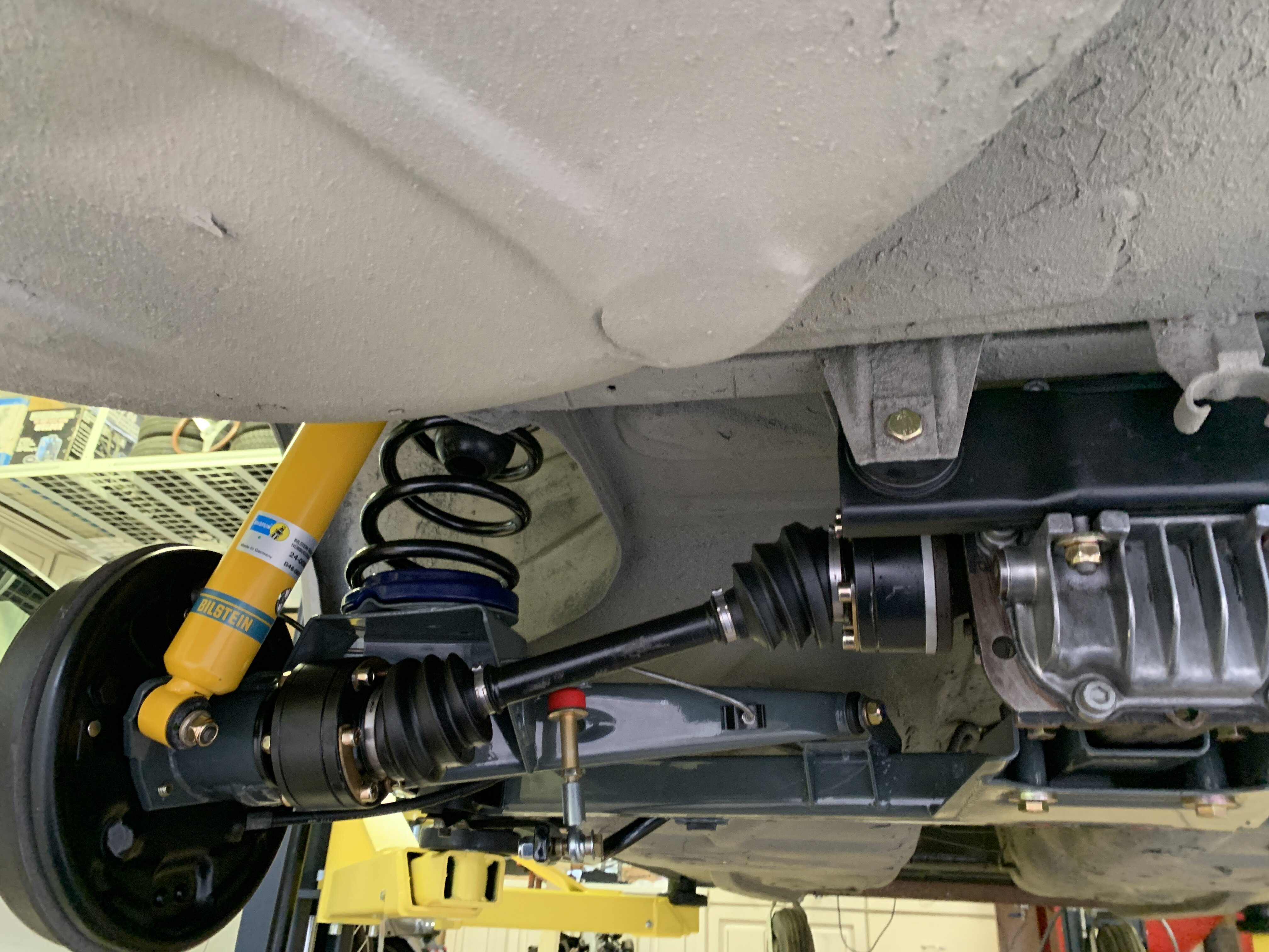 Rear suspension refresh - essential to drop the diff? - BMW 2002 and ...