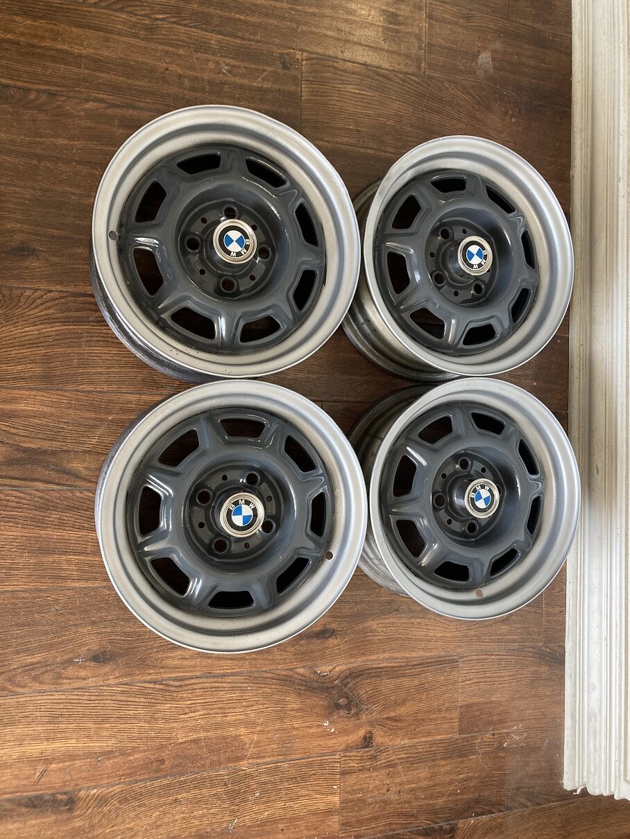 13x5 Slotted style steel wheels, Round tail lamp lenses etc ...