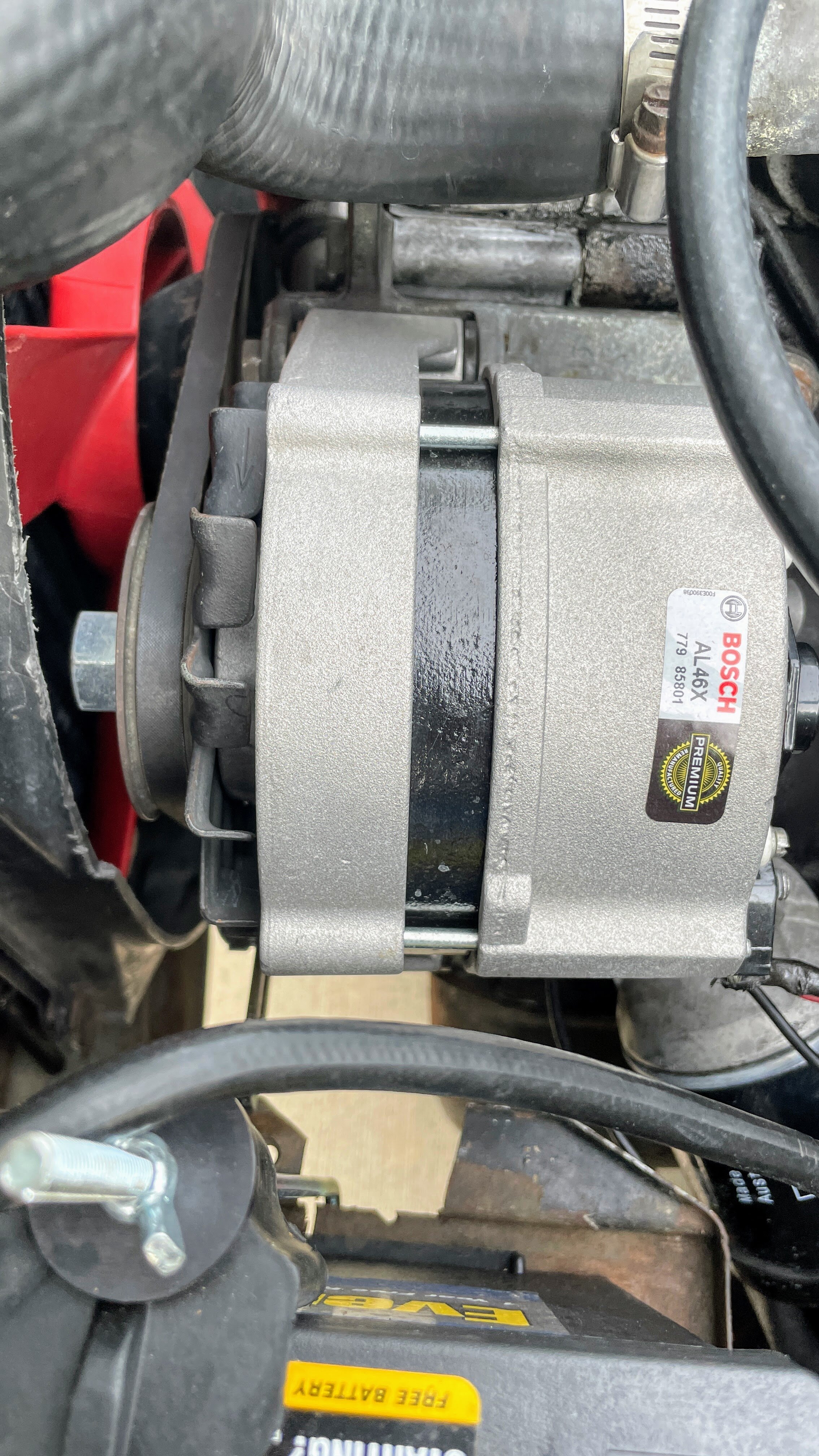 Broken lower E30 alternator bracket help ﻿ BMW 2002 and other '02