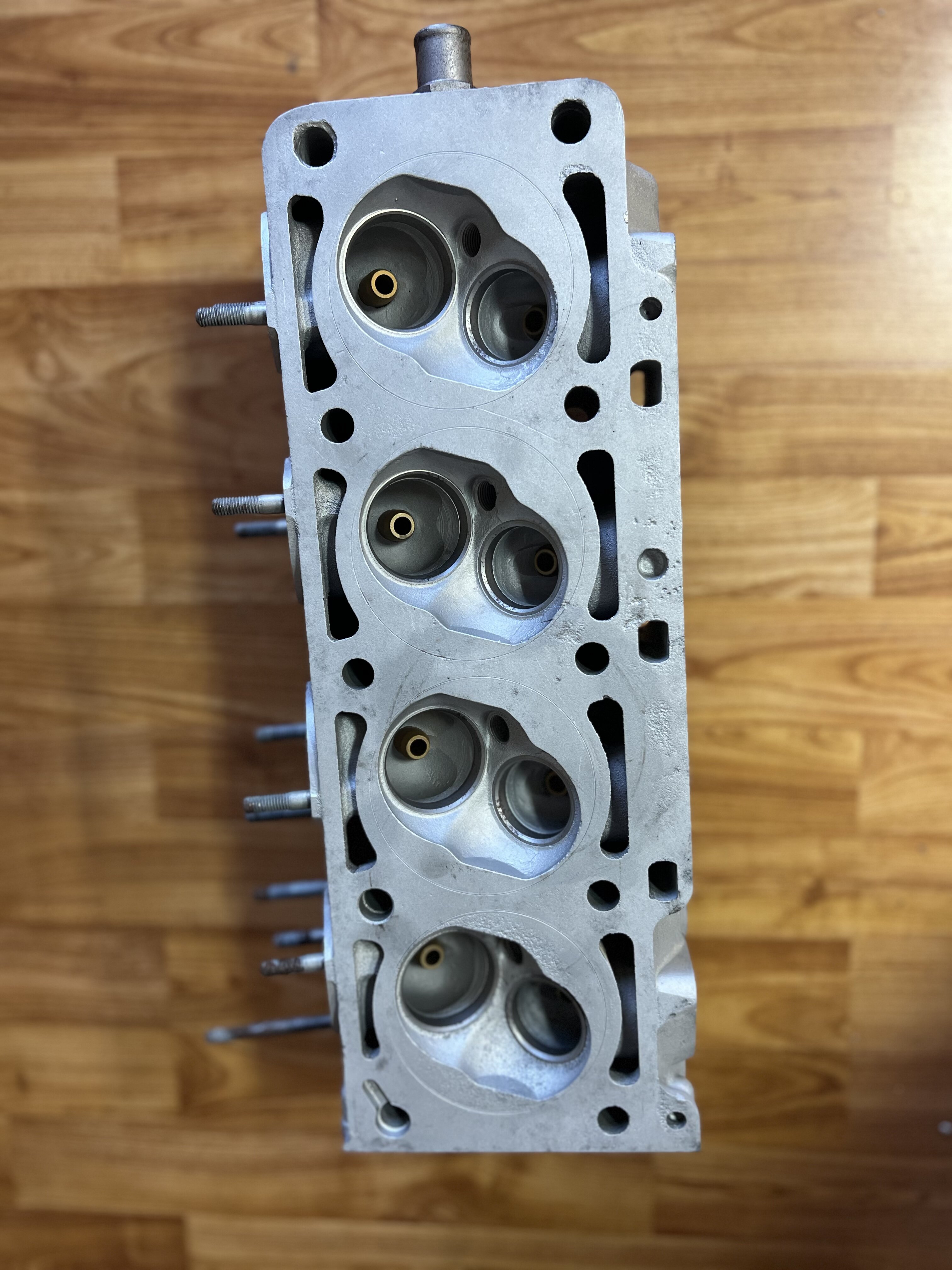 Tii Subframe, trailing arms, Cylinder head and crankshaft Suspension