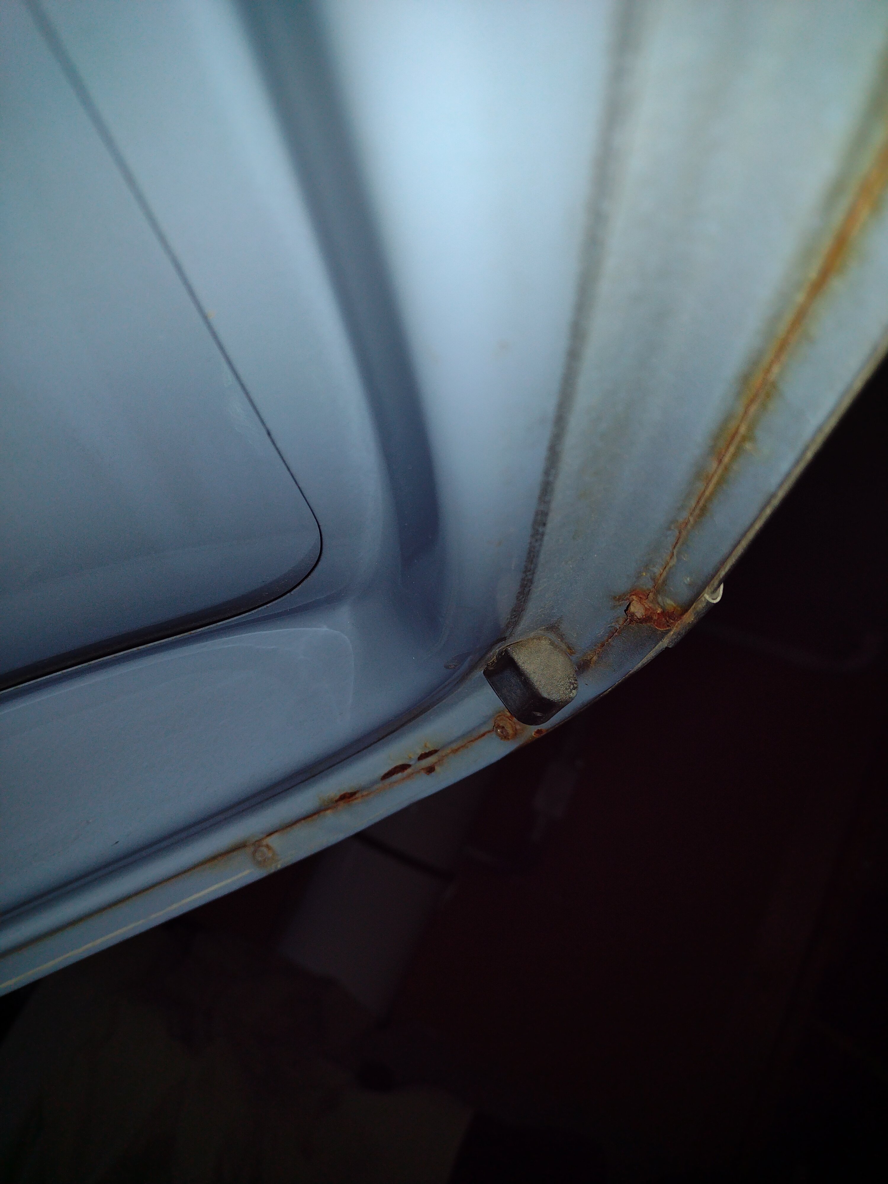 Trunk lid repair or replace. ﻿ BMW 2002 and other '02