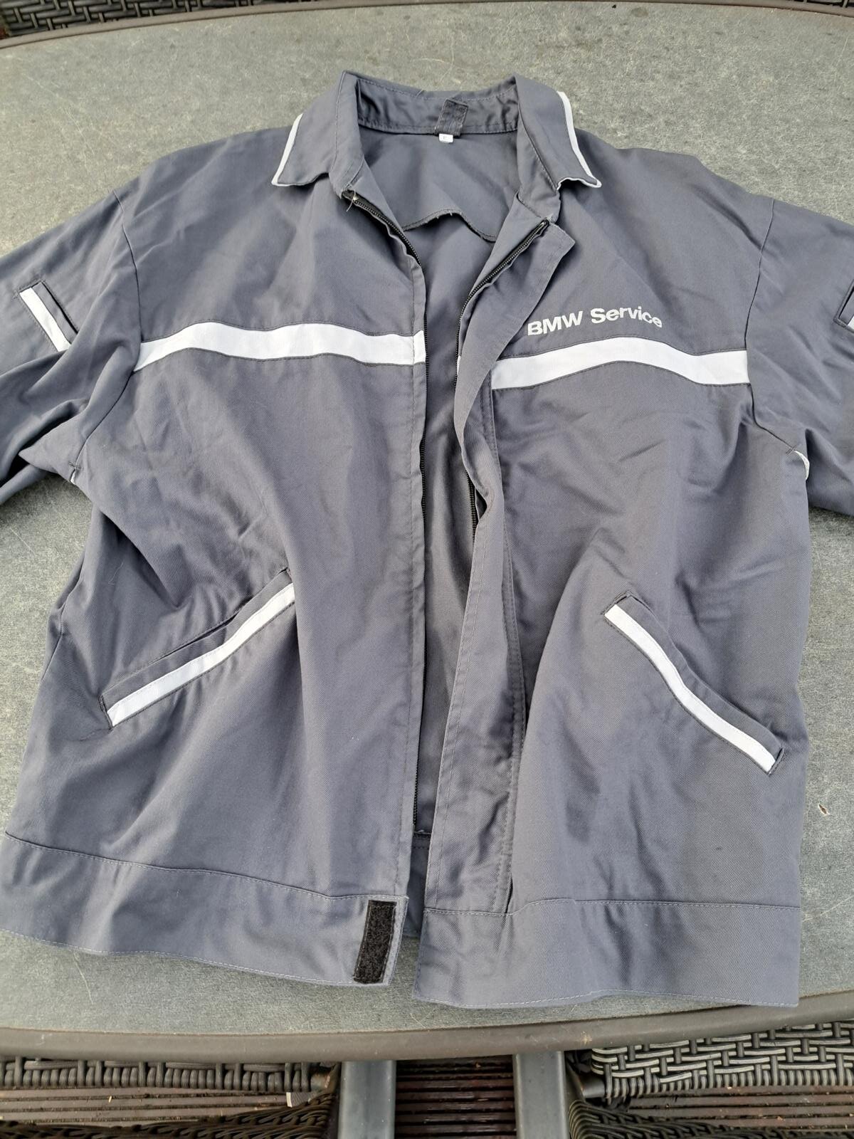 Cool unworn BMW Service Jacket ️ available nowhere but here ...