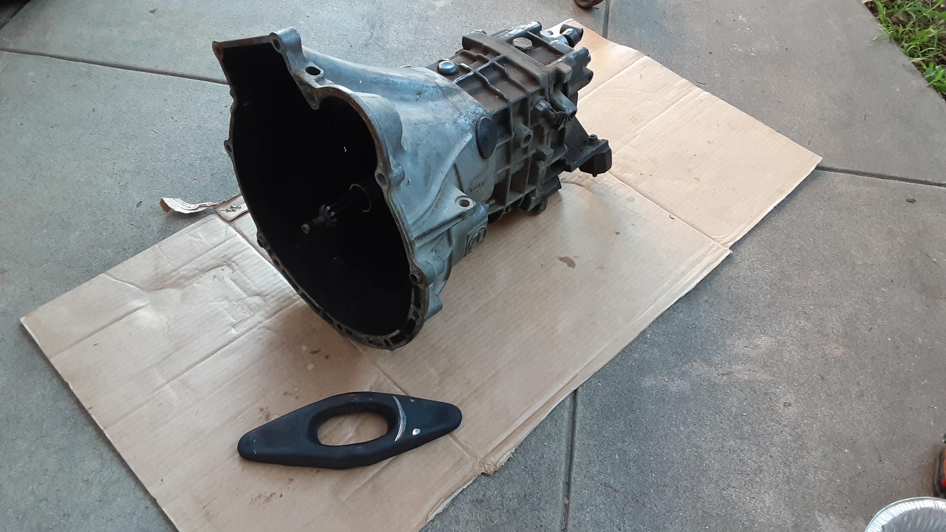 ZF 5-speed, longneck diff, blocks, bumpers, more |﻿ Engine and Drivetrain