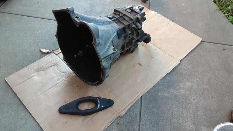 ZF 5-speed, longneck diff, blocks, bumpers, more - Engine and ...