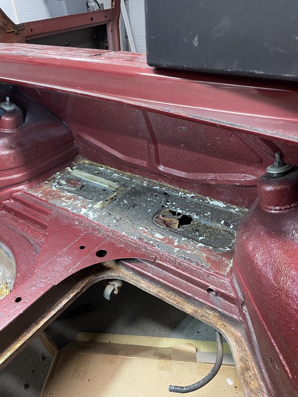 Trunk rust |﻿ BMW 2002 and other '02