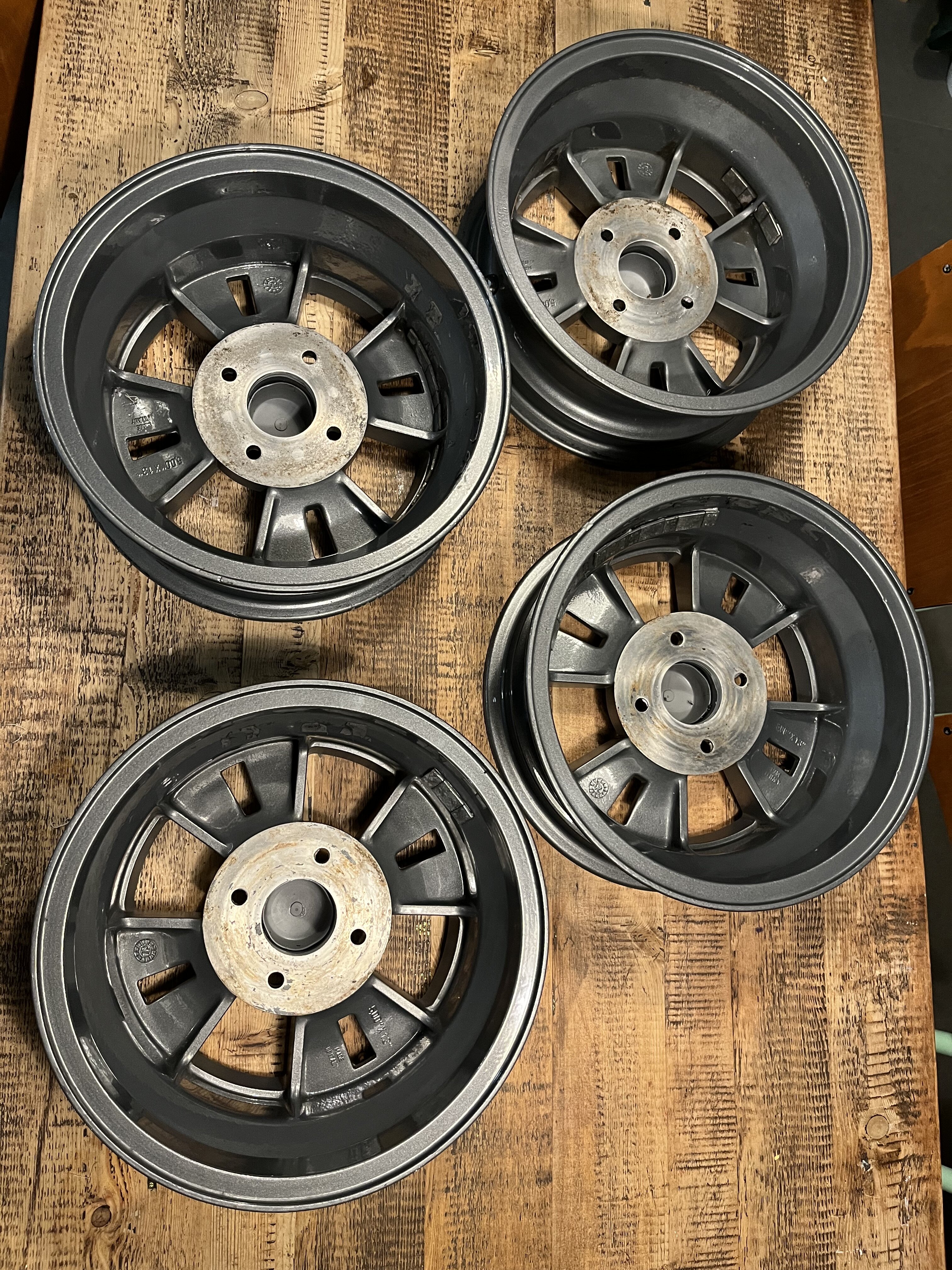 13' MOMO Cloverleaf - Wheels - 2002FAQ