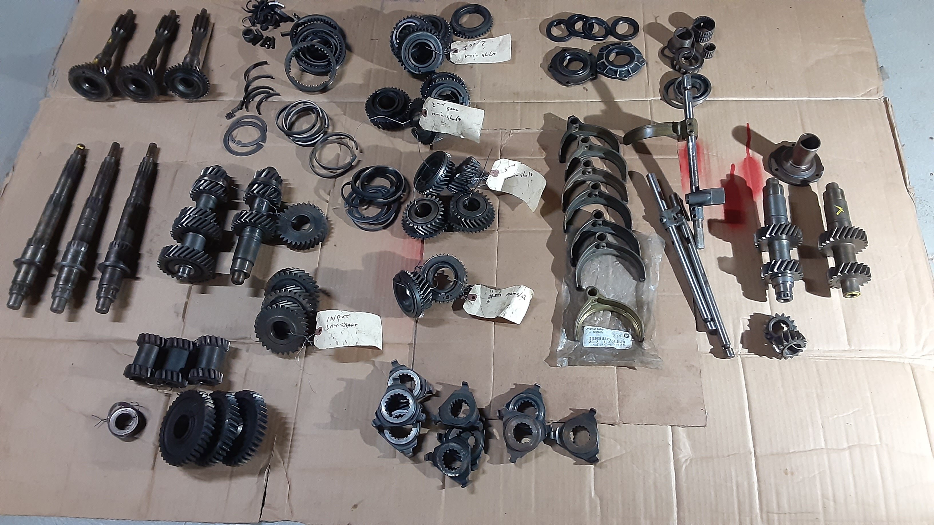 【G】 61HeRsmjJ3L.jpg_BO30,255,255,