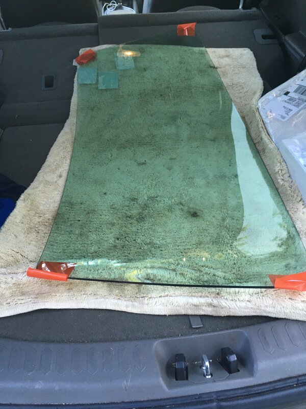 No more Pilkington windshields...... ﻿ BMW 2002 and other '02