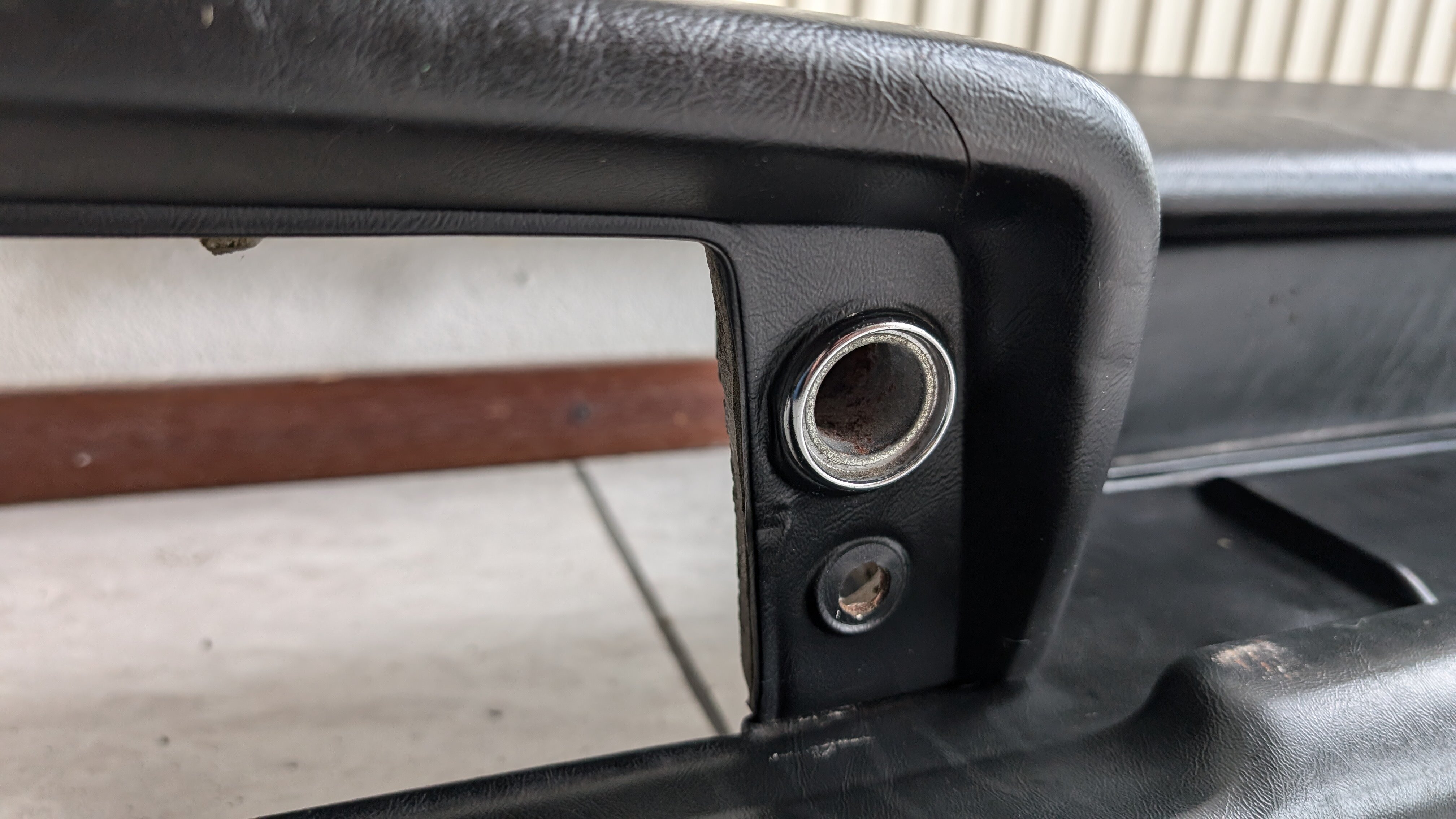 BMW E10 02 - 2 pc dashboard |﻿ Body and Interior