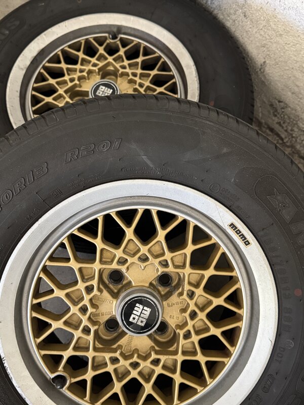 momo gold basket weave vintage - Wheels - 2002FAQ