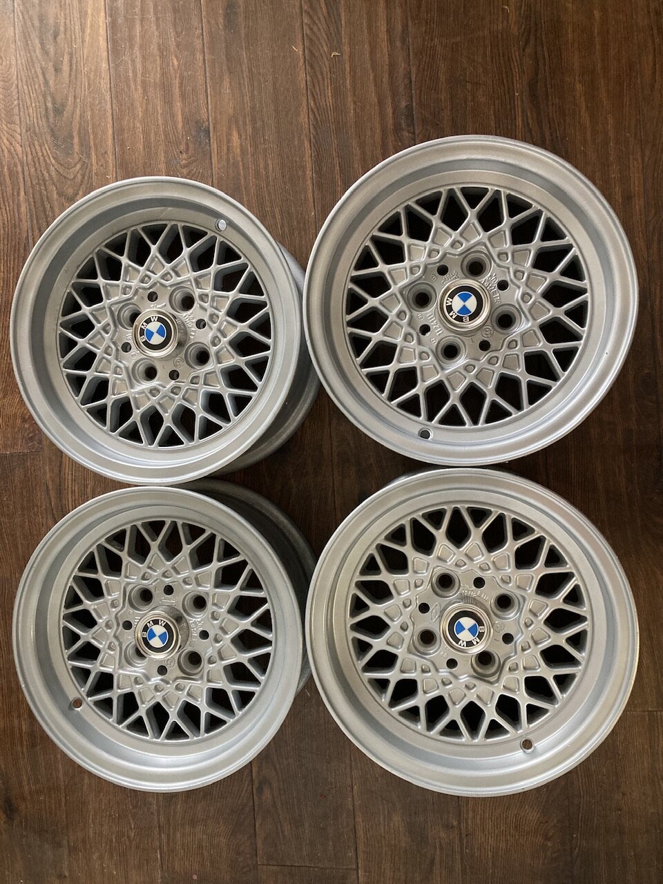Beautiful set of 13x5.5 Alloy wheels w/center caps - Miscellaneous ...