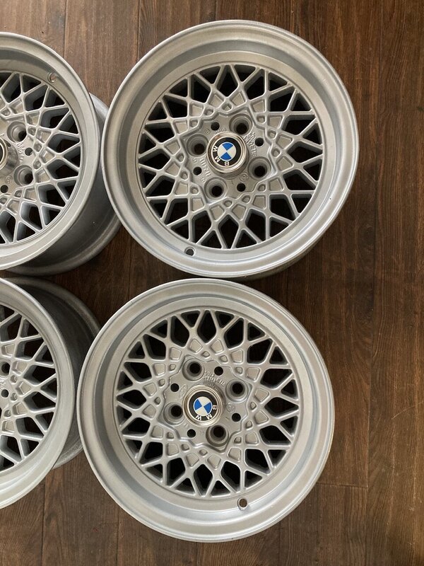 Beautiful set of 13x5.5 Alloy wheels w/center caps |﻿ Miscellaneous
