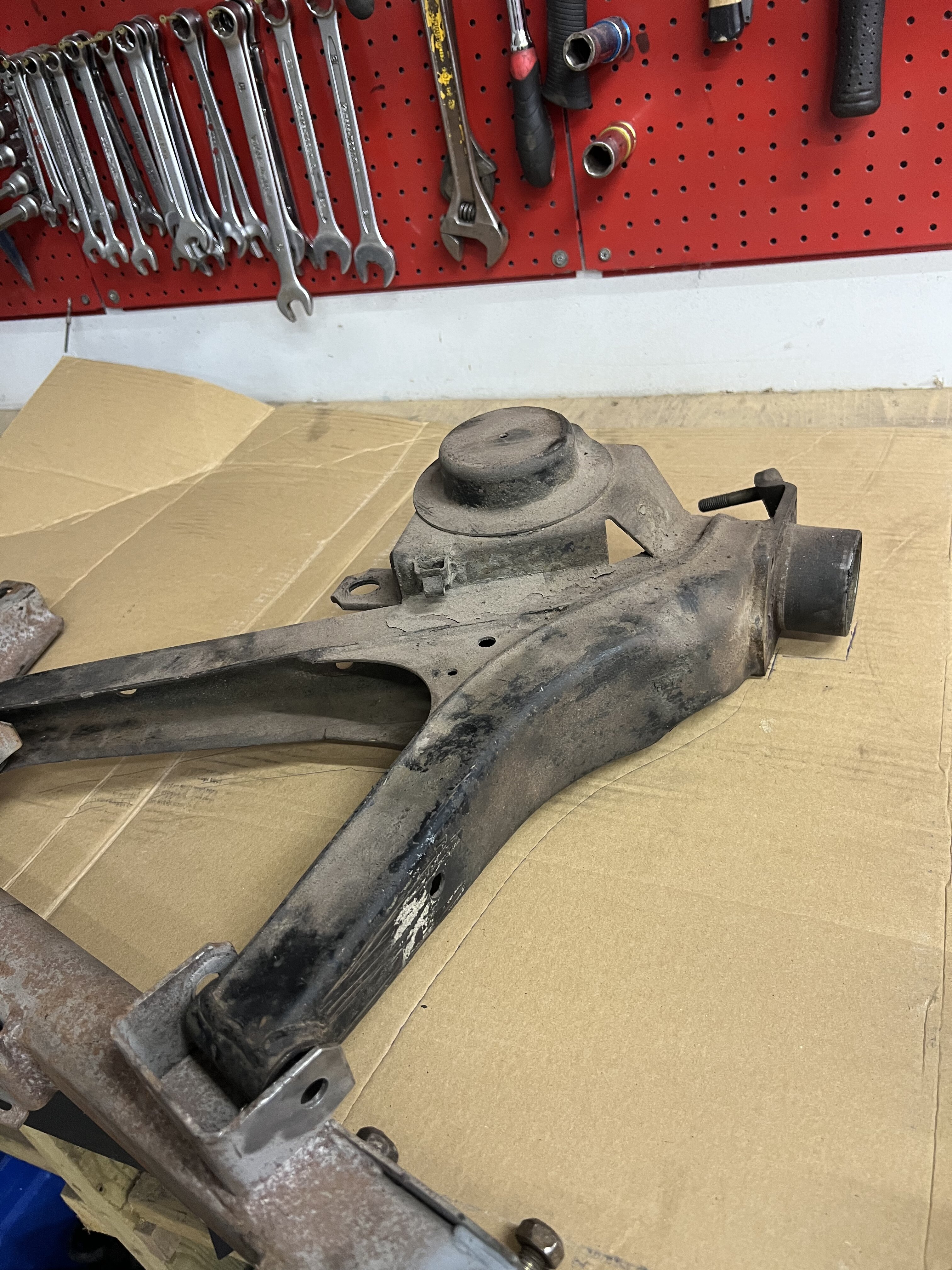 BMW 2002 rear subframe, E9 Csi control arms - BMW 2002 and other '02 ...