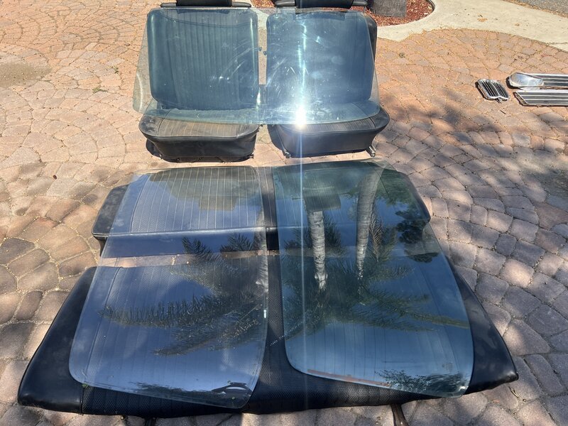 Windshield and rear windows - Body and Interior - 2002FAQ