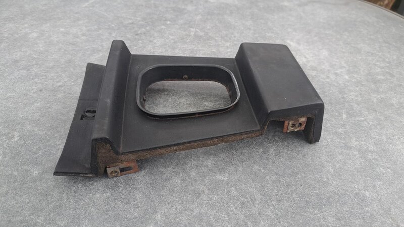 Center console gear shift surround |﻿ Body and Interior