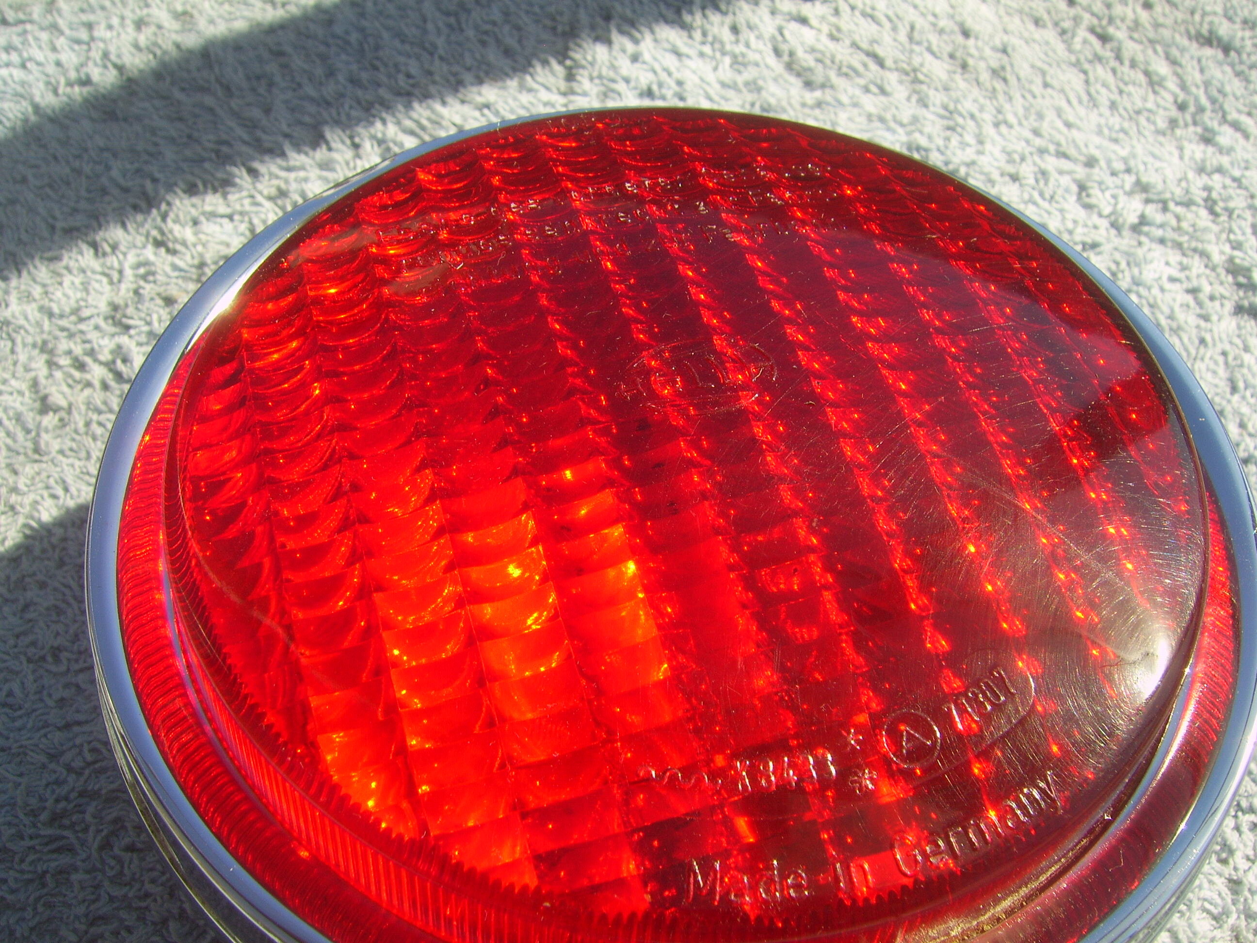 FS: Hella Red Rear Fog Light - Miscellaneous - 2002FAQ