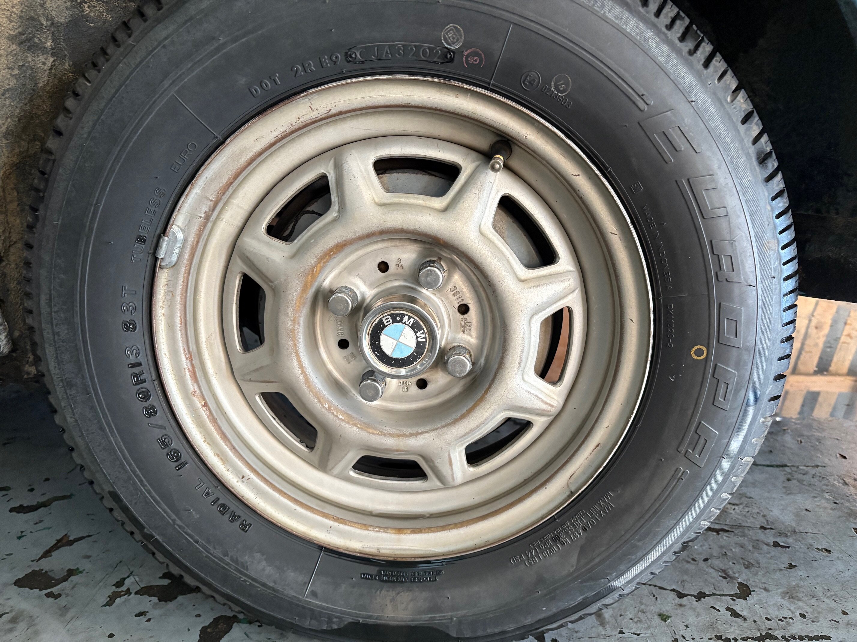 Wheel Paint Color Code - The Never-Ending Mystery |﻿ BMW 2002 and other '02