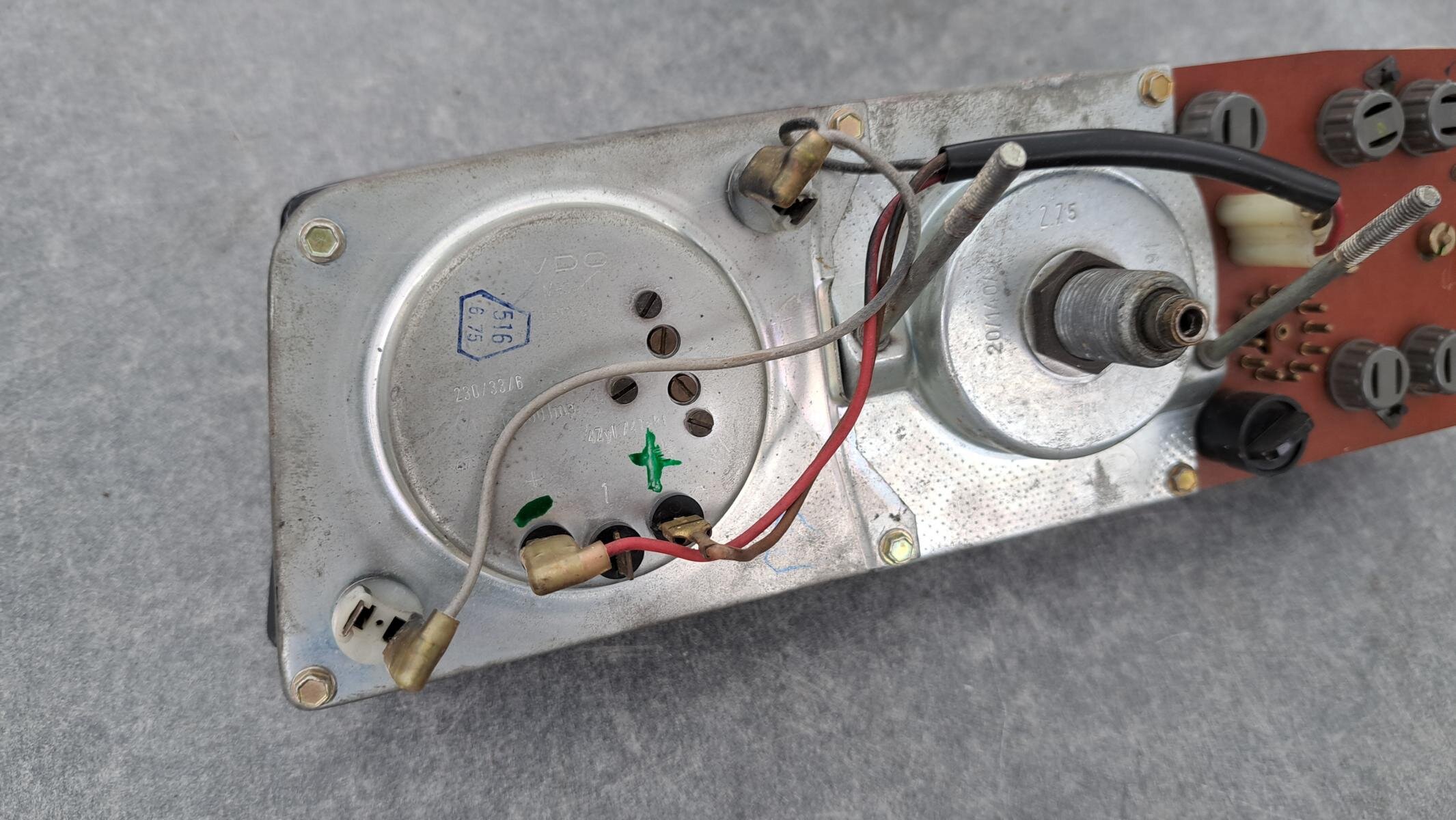 Unique airbrushed speedometer cluster unit w/tach, kmph |﻿ Body and ...