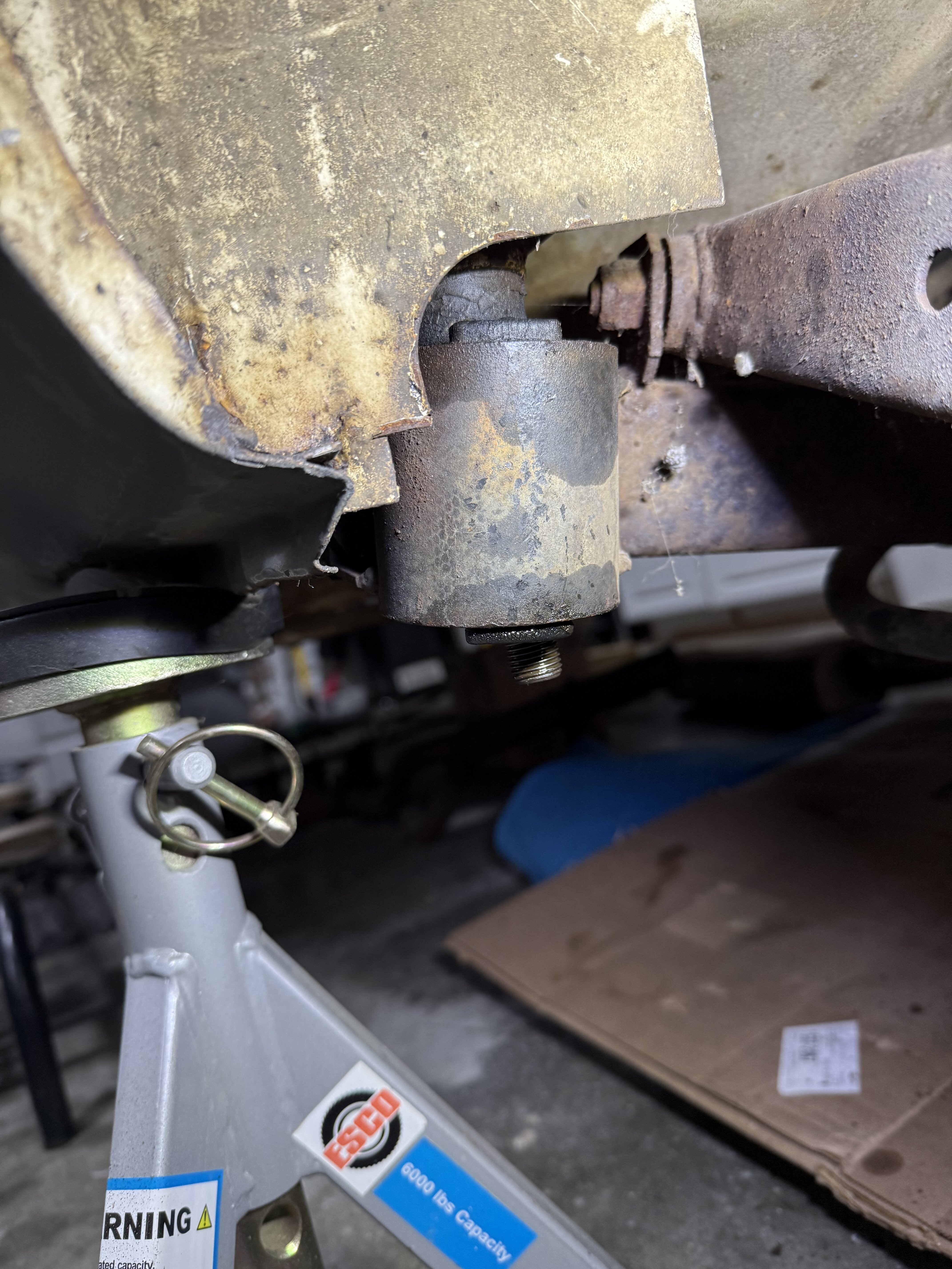 Rear Sub frame hung up on carrier - BMW 2002 and other '02 - 2002FAQ
