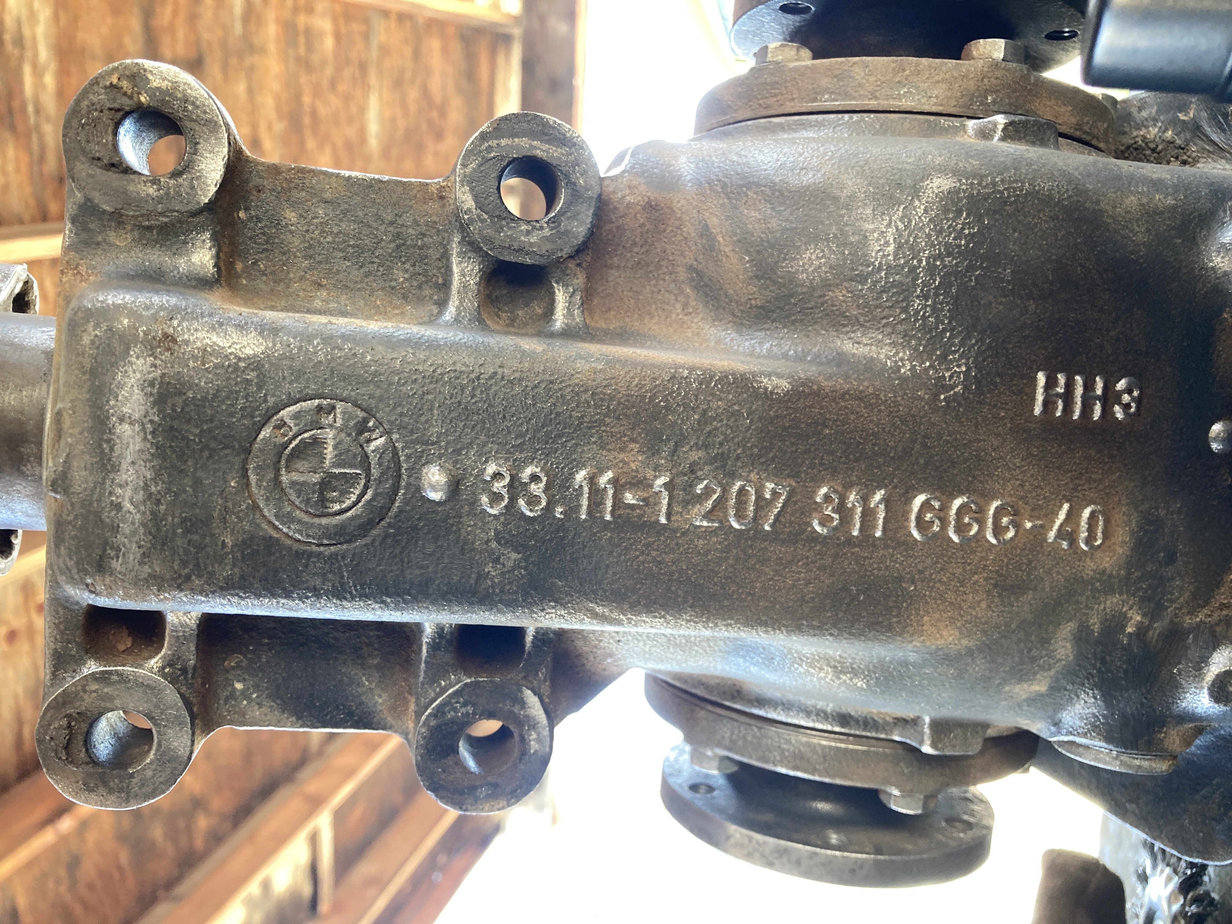 Stripping subframe and all components - 8 hours of grinding - BMW 2002 ...