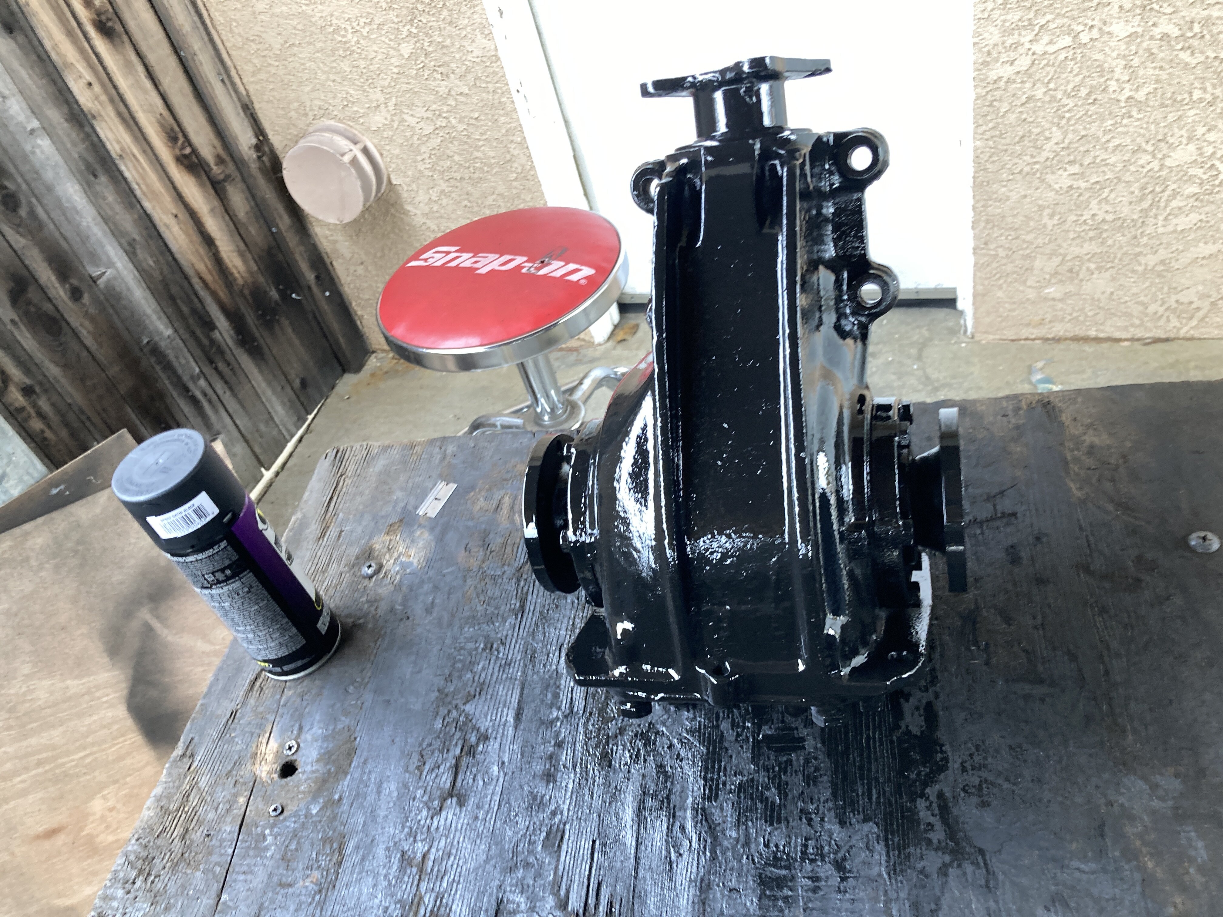 Painted rear diff + installed rear bearings + subframe - BMW 2002 and ...
