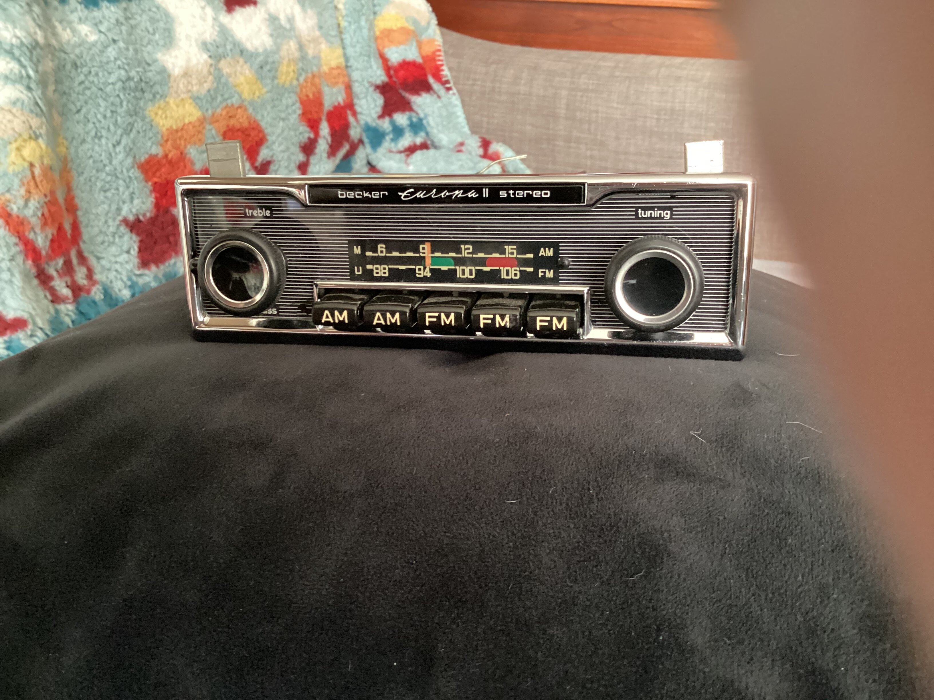 Becker Europa II Stereo - Body and Interior - 2002FAQ