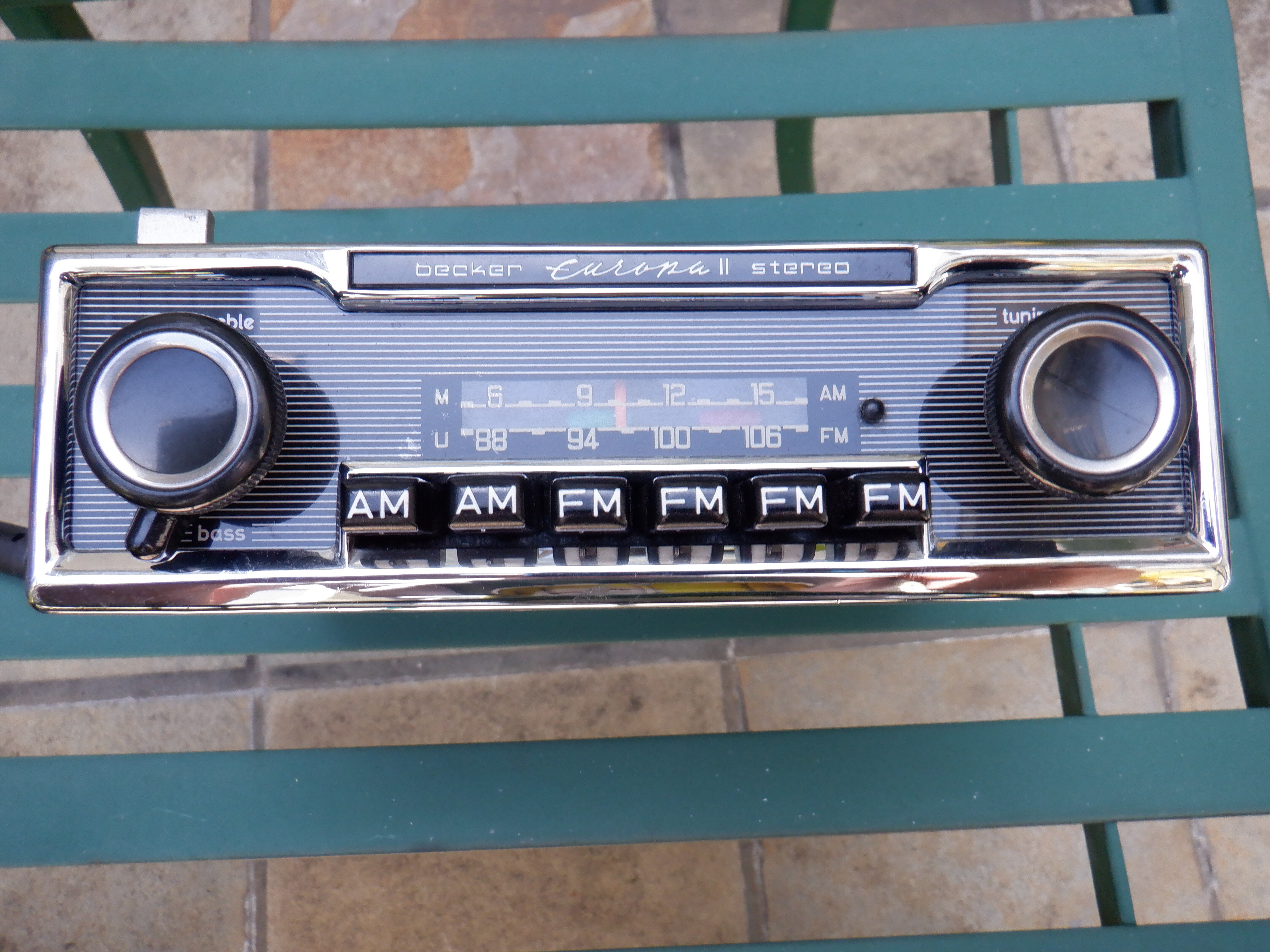 Becker Europa II stereo - Body and Interior - 2002FAQ