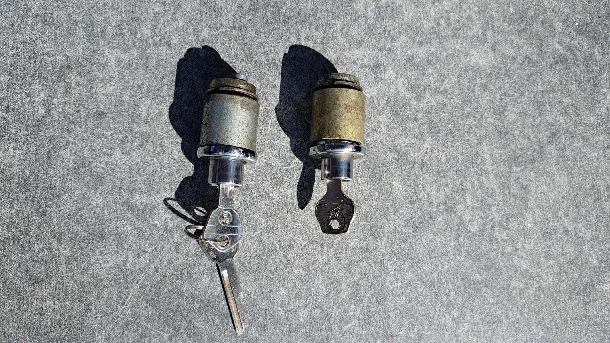 Two BMW 2002 trunk locks - Body and Interior - 2002FAQ