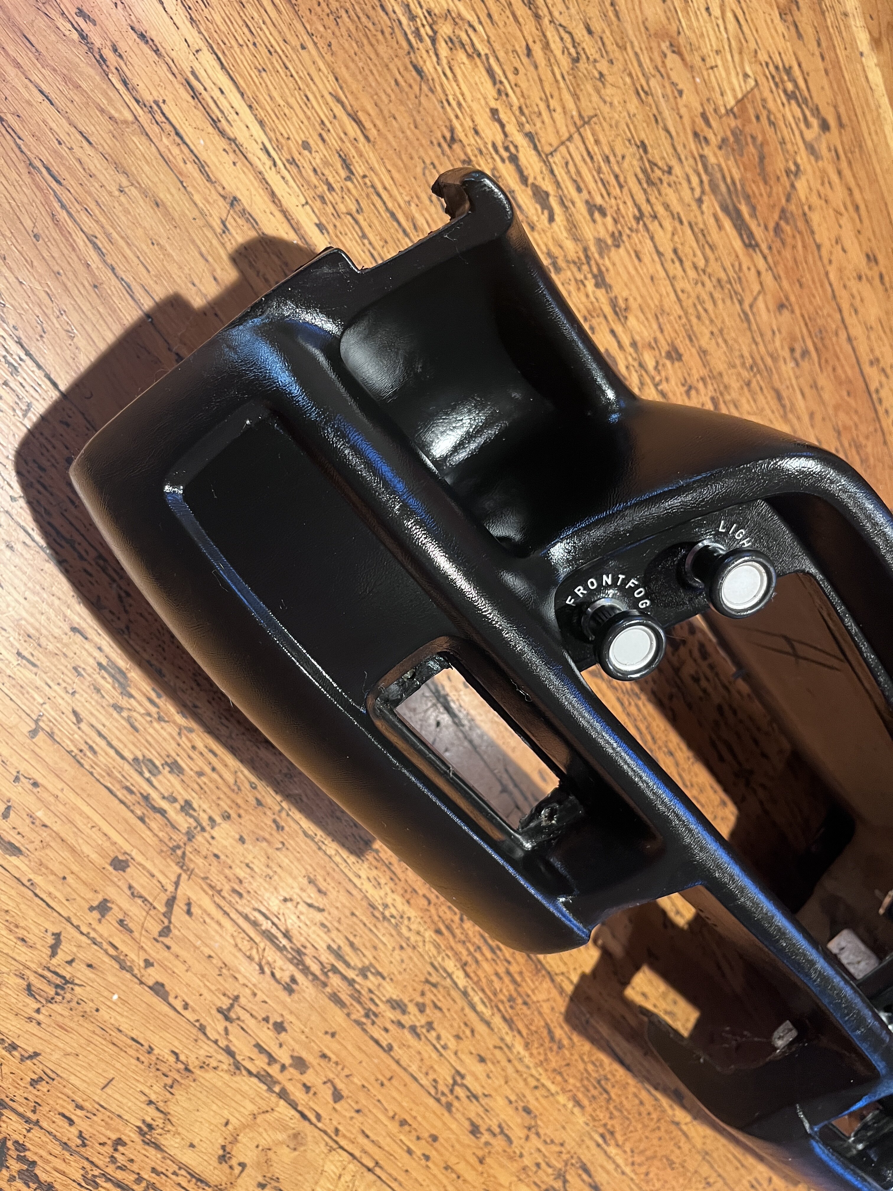 stock dashboard from an old o2 in very good shape - Body and Interior ...