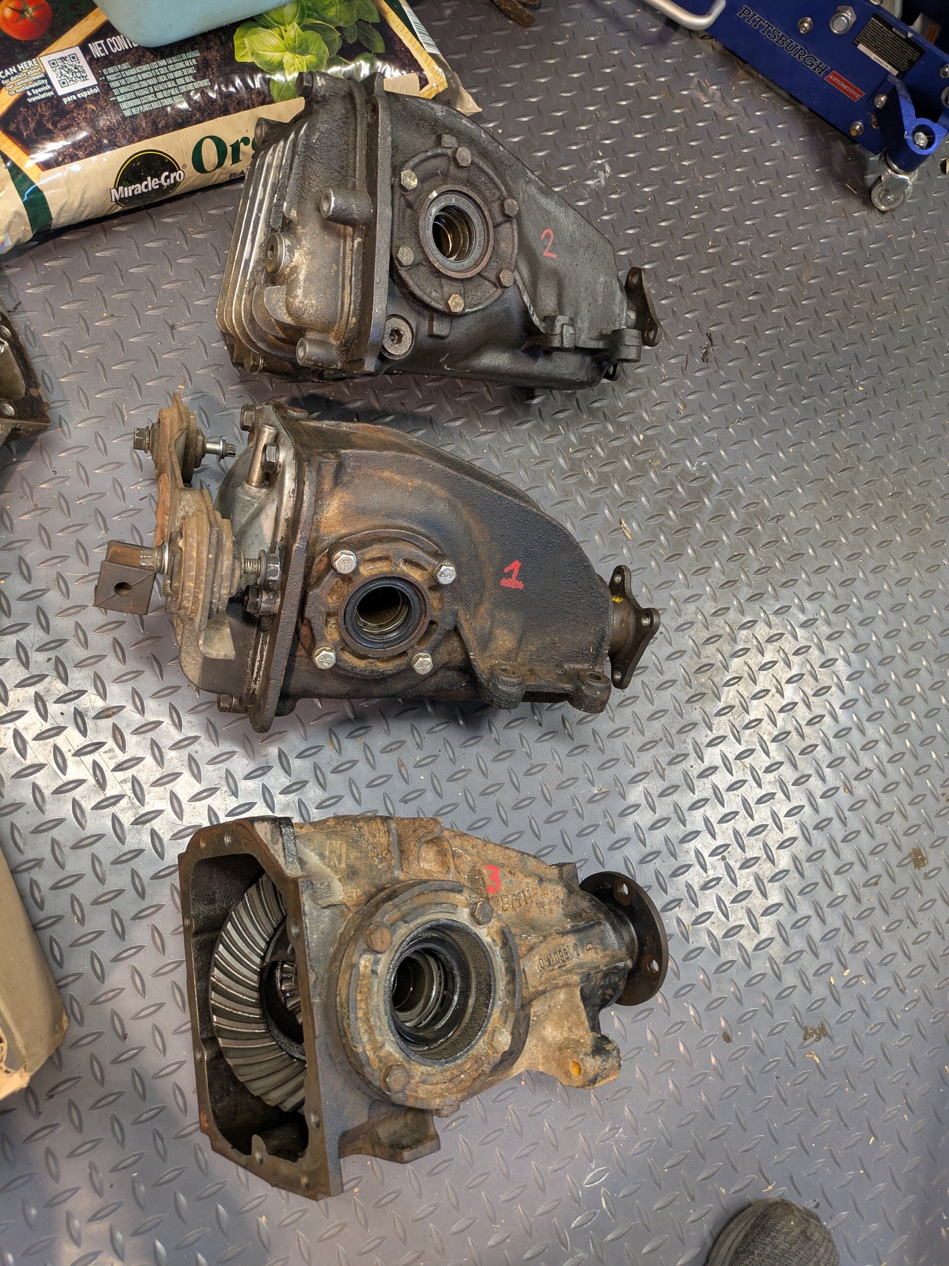 Rear diff cross compatibility list - BMW 2002 and other '02 - 2002FAQ