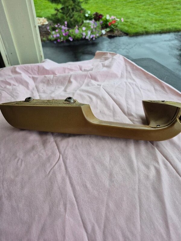 Nylon Brown Driver Side Armrest - Body and Interior - 2002FAQ