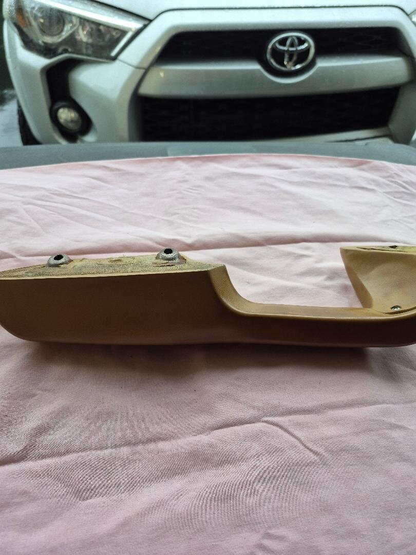 Nylon Brown Driver Side Armrest - Body and Interior - 2002FAQ