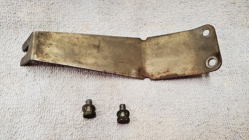 02 Air Cleaner Bracker Left 01.jpg