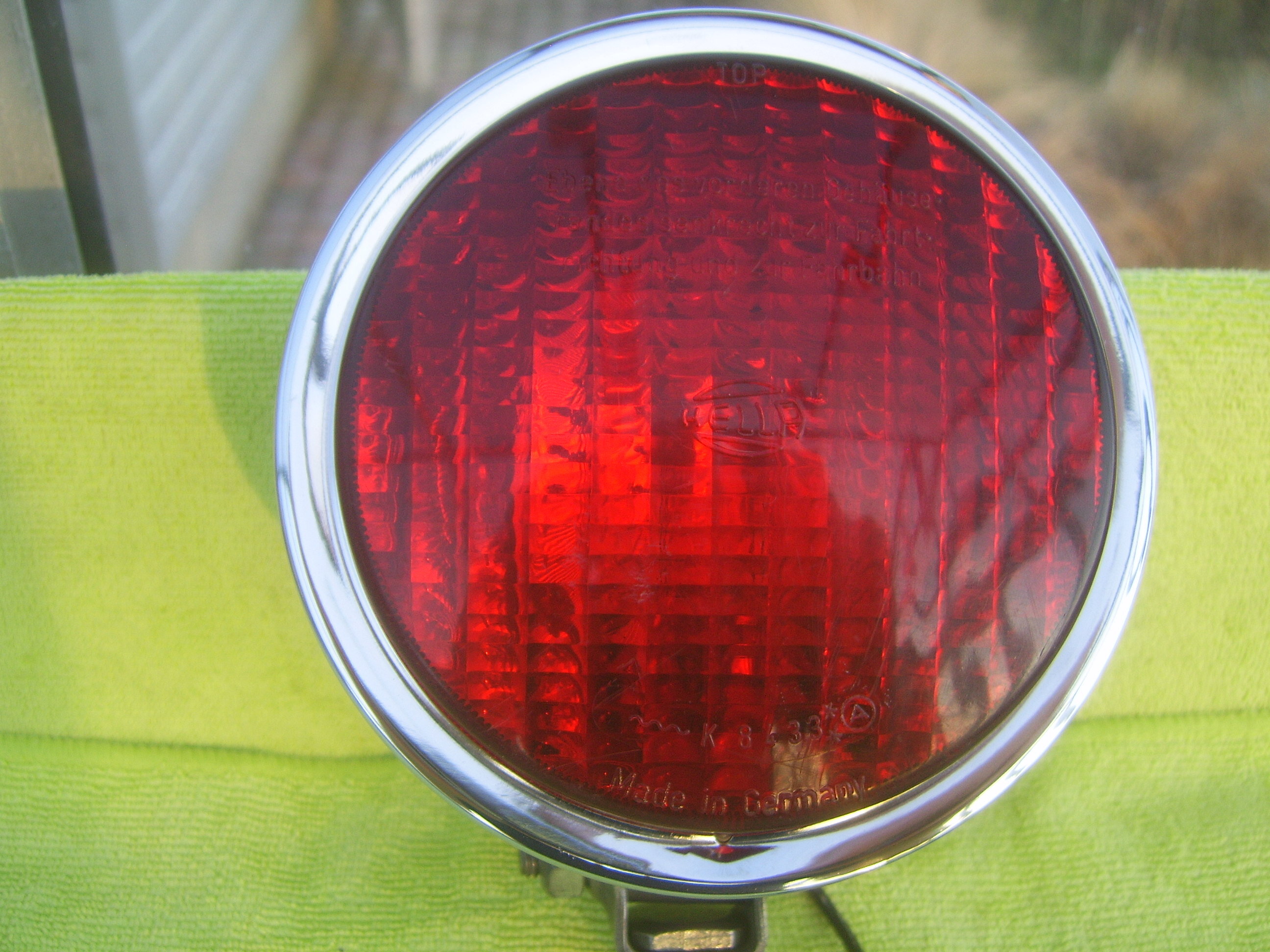 FS: Hella Red Rear Fog Light - Miscellaneous - 2002FAQ