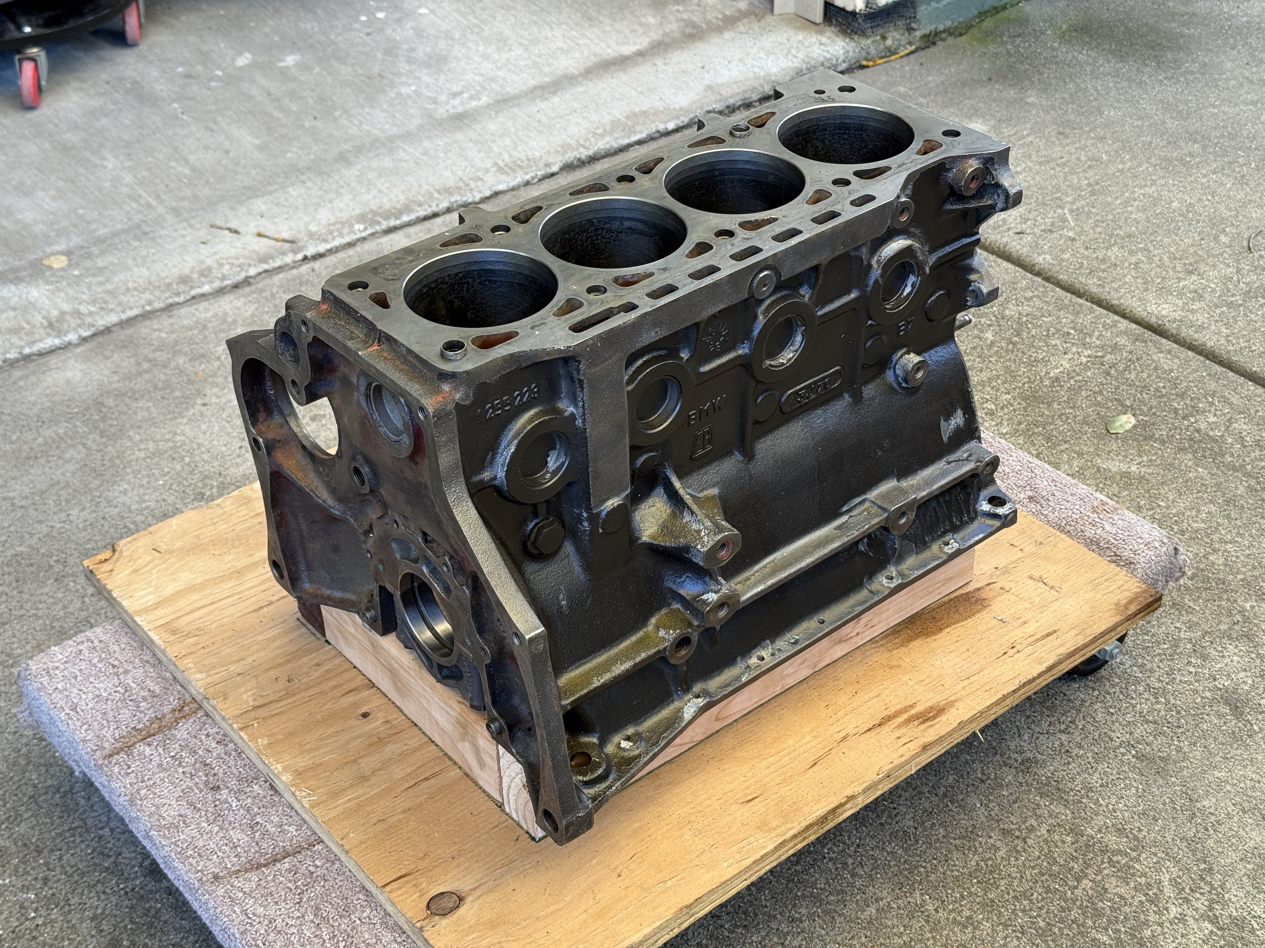 M10B20 Block and Crankshaft - $10 - Engine and Drivetrain - 2002FAQ