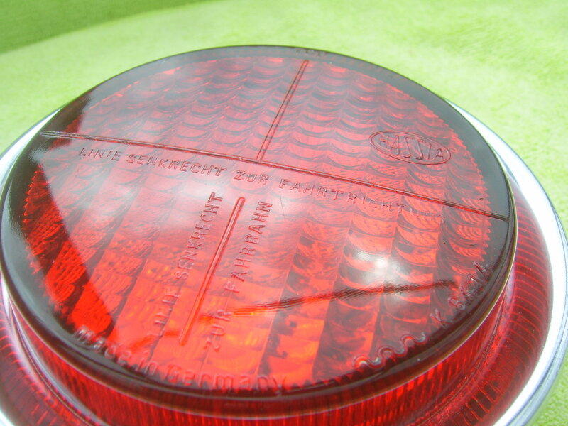 FS: Red Rear Fog Light - Miscellaneous - 2002FAQ